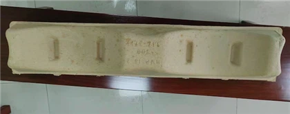 Jaka jest typowa grubość opakowań z formowanej masy celulozowej do produktów elektronicznych?